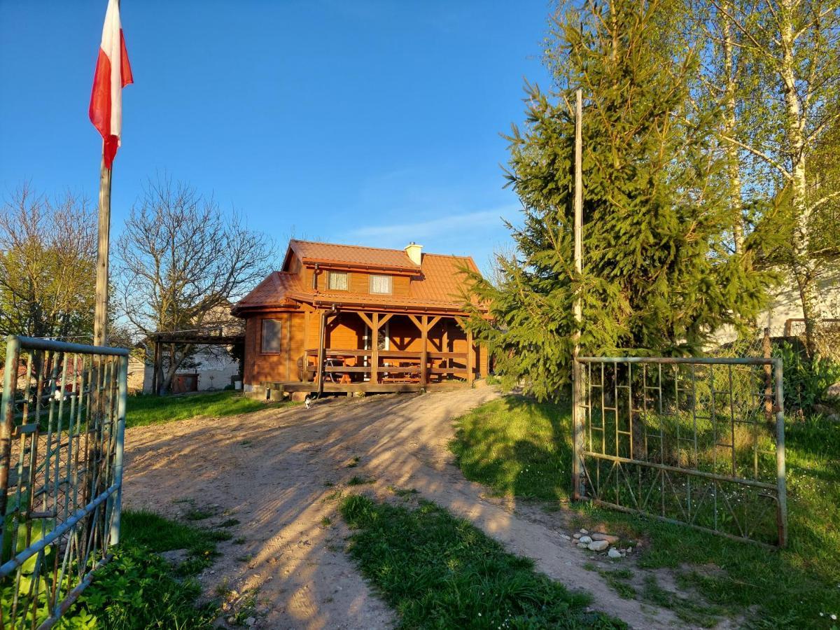 Domek Bialojany Exteriör bild