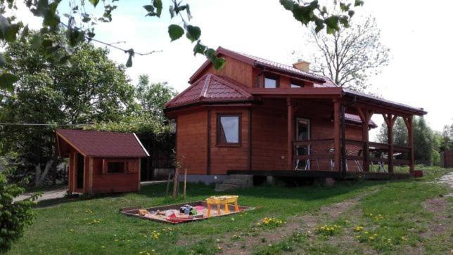 Domek Bialojany Exteriör bild