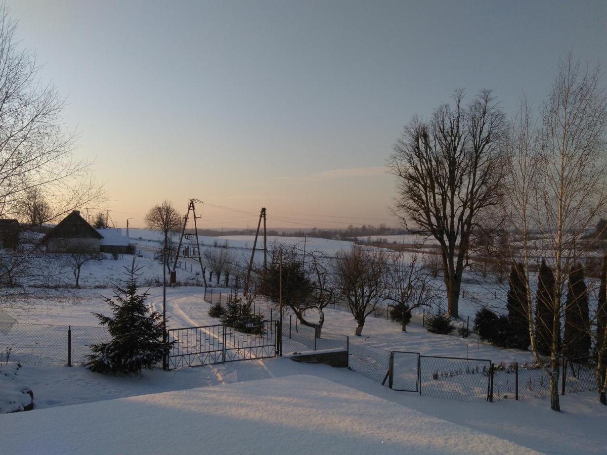 Domek Bialojany Exteriör bild